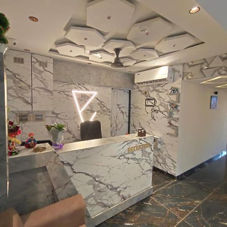 Hotel Prime Villa Gurukul アーメダバード エクステリア 写真