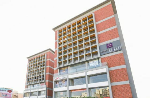 Hotel Prime Villa Gurukul アーメダバード エクステリア 写真